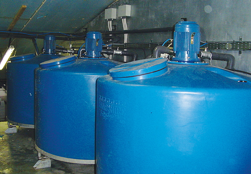 A trio of HFS feed tanks