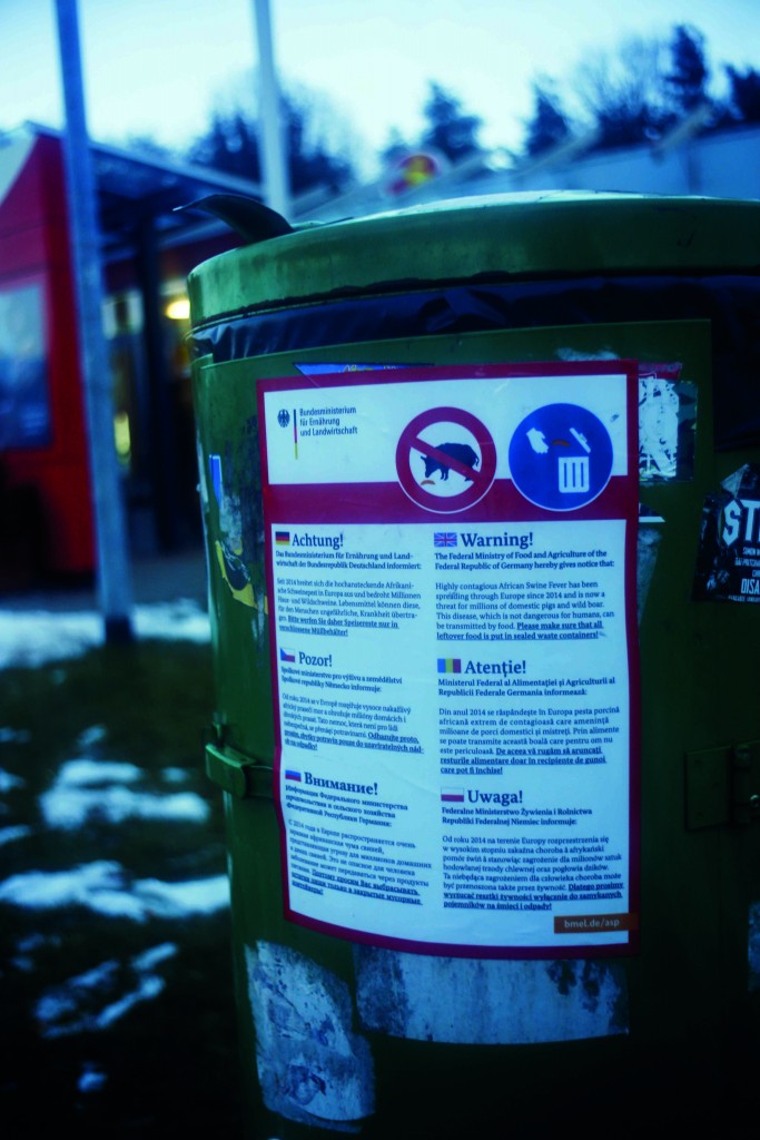 Public warnings have been posted across Germany, urging consumers to dispose of food waste in sealed containers