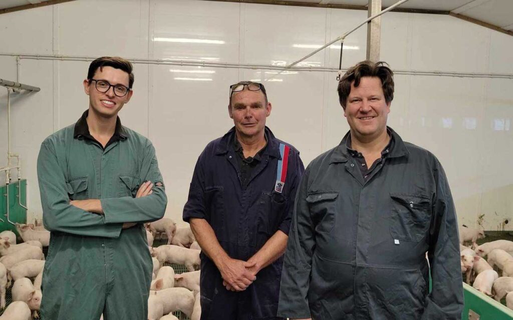 Tom Haynes (left) with farmer Richard Lister and MP Sir Alec Shelbrooke