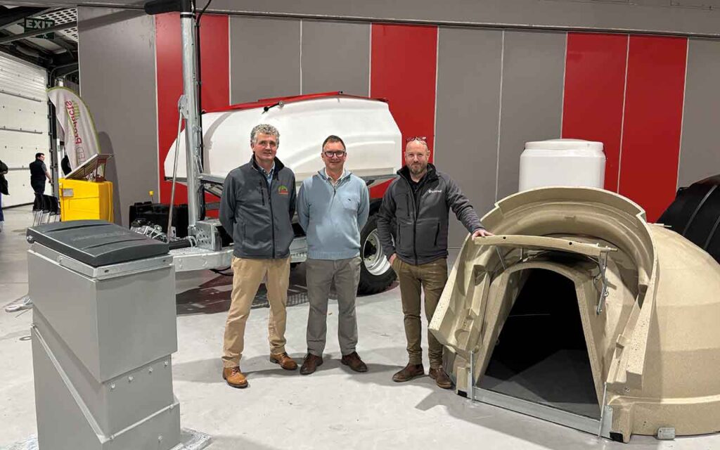 Contented pigs and farmers – and solving Clarkson’s problems Rob McGregor, Tom Neat and Jamie Macdonald exhibiting Contented’s products at the Pilgrim’s Europe awards