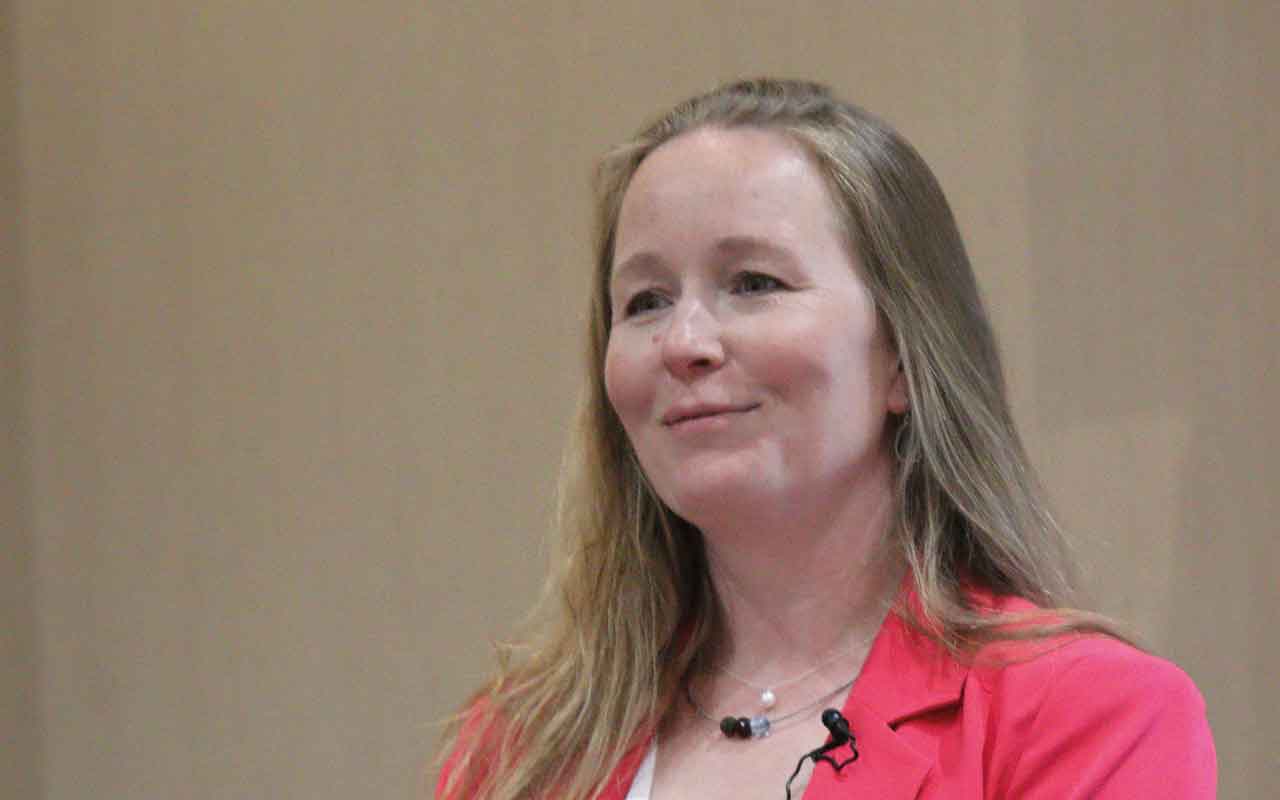 Evelien van Donselaar